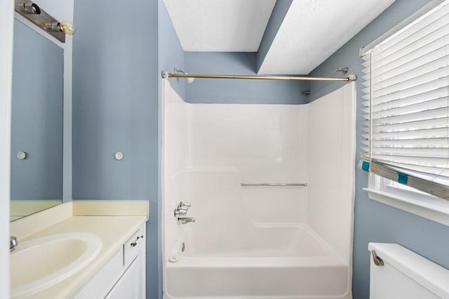 1016 Old Holcomb Bridge Rd, Townhouse with 2 bedrooms, 3 bathrooms and null parking in Roswell GA | Image 16