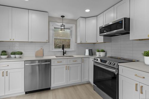 4460 S County Trl, Charlestown, RI, 02813-3626 | Card Image