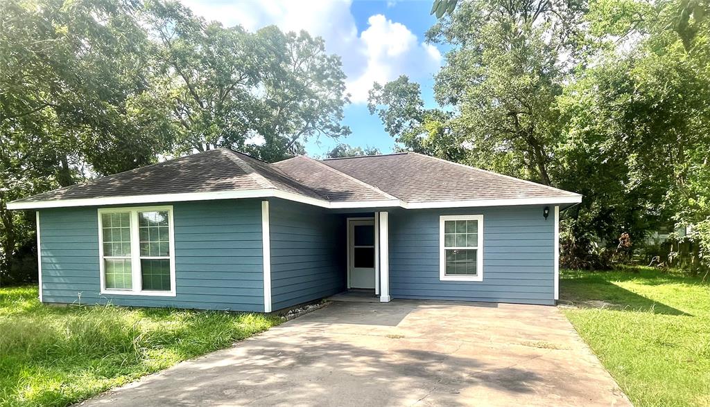 Neville Ave, Hitchcock, TX 77563