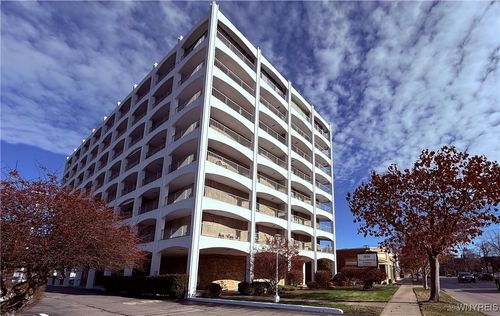 apt-403-5854 Main St, Williamsville, NY, 14221-5745 | Card Image