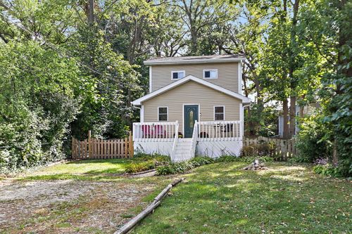 1221 Lincoln Ave, Fox River Grove, IL, 60021-1521 | Card Image