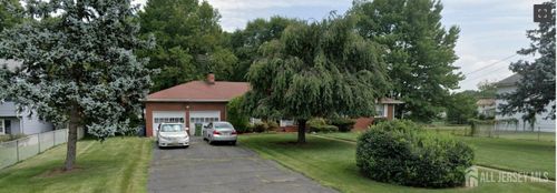 18 Foley Ave, Edison, NJ, 08820-1927 | Card Image