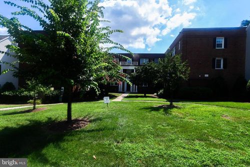 apt-102-3937 Pennsylvania Ave Se, WASHINGTON, DC, 20020-1146 | Card Image
