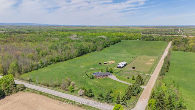 1846 Atkinson Rd, Home with 4 bedrooms, 3 bathrooms and 6 parking in Phelpston ON | Image 43