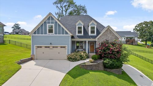 6211 Stoney River Dr, Harrison, TN, 37341-8027 | Card Image
