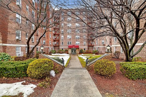 apt-c55-485 Bronx River Rd, Yonkers, NY, 10704-2556 | Card Image