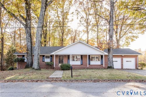 3408 N Radford Dr, Hopewell, VA, 23860-1743 | Card Image