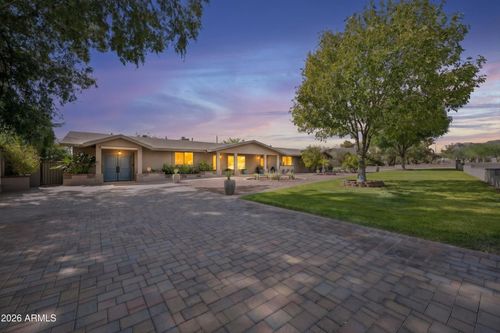 5738 N 24th Street, Phoenix, AZ, 85016 | Card Image