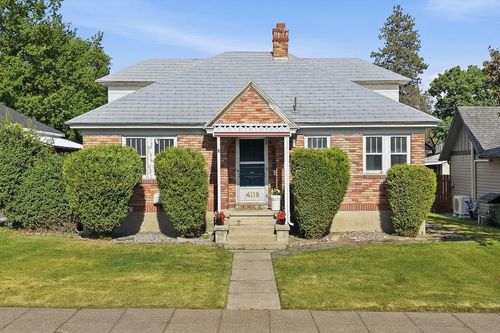 4118 N Howard St, Spokane, WA, 99205-1136 | Card Image