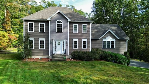 680 Reservoir St, Holden, MA, 01520-1263 | Card Image