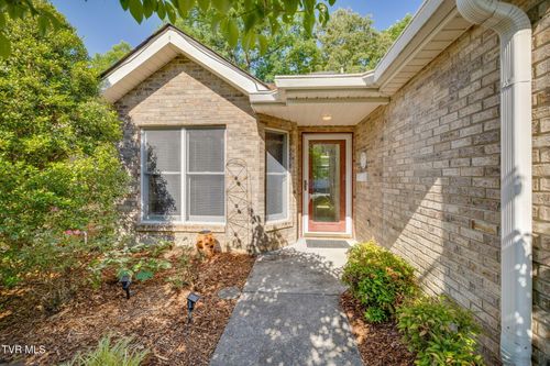 508 Willowbrook Trce, Kingsport, TN, 37660-8513 | Card Image