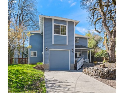 8910 N Edison St, Portland, OR, 97203-2907 | Card Image