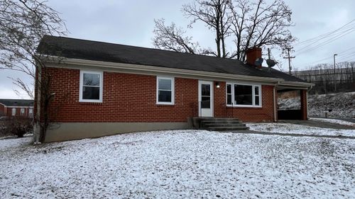 4818 Kingsmen Rd, Roanoke, VA, 24019-6040 | Card Image