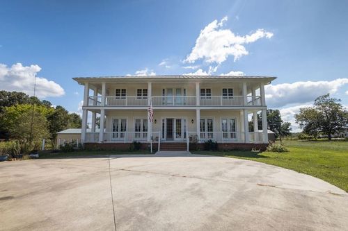 326 Mon Dye Rd, Phil Campbell, AL, 35581-6172 | Card Image