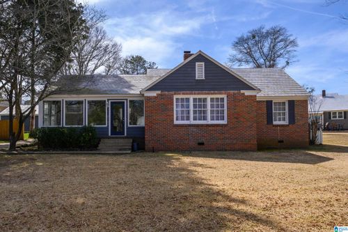 126 Meadow Ln, TRUSSVILLE, AL, 35173-1300 | Card Image