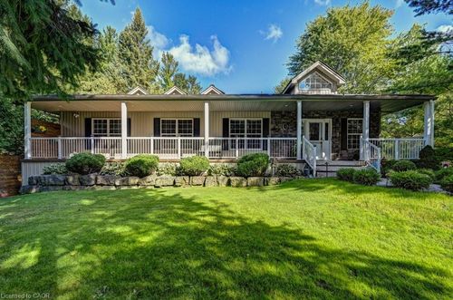 527 River Rd, Cambridge, ON, N3C2B8 | Card Image