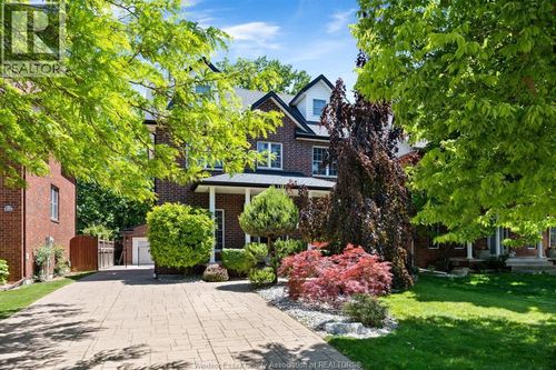 1288 Lakeview Ave, Windsor, ON, N8P1K9 | Card Image