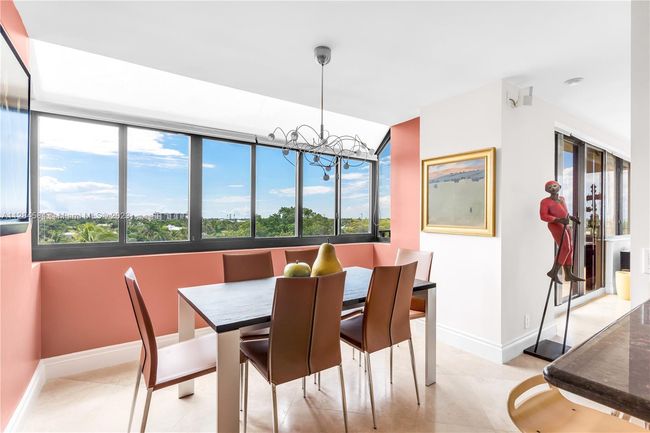 APT-543 - 151 Crandon Blvd, Condo with 3 bedrooms, 3 bathrooms and null parking in Key Biscayne FL | Image 18