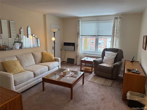 apt-c3-172-12 Crocheron Ave, Flushing, NY, 11358-2348 | Card Image