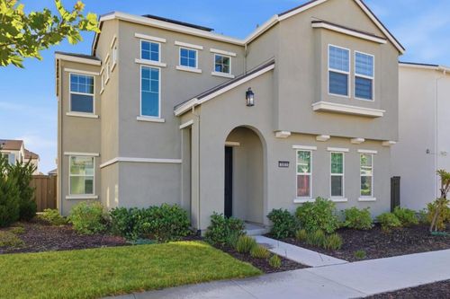 3003 Neil Jerome Dr, Tracy, CA, 95377-8010 | Card Image
