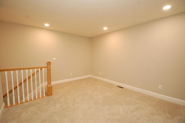 1A - 2 Sheffield St, Condo with 2 bedrooms, 3 bathrooms and null parking in Hudson NH | Image 8