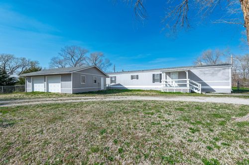 818 W 81st St S, Haysville, KS, 67060 | Card Image