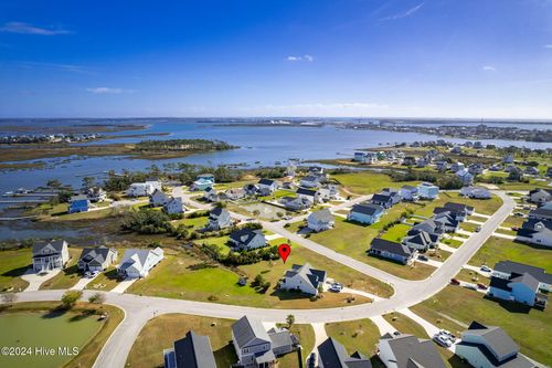 1602 Mainsail Rd, Morehead City, NC, 28557-0169 | Card Image