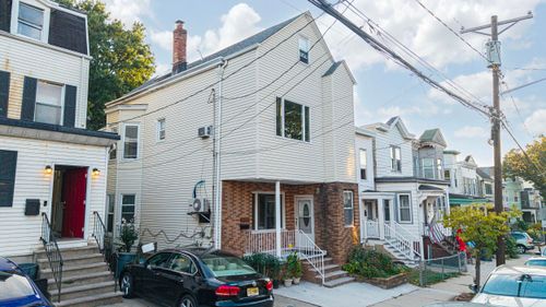 393 Fairmount Ave, Jersey City, NJ, 07306-5908 | Card Image