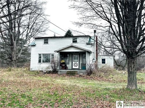 9481 Lamberton Road, Pomfret, NY, 14063 | Card Image