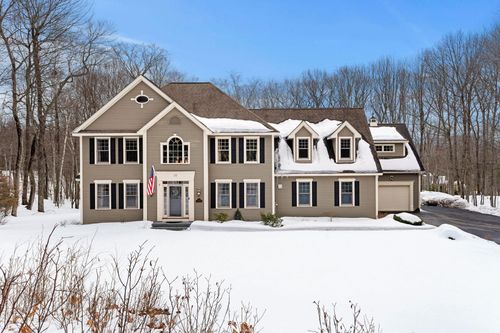 25 Hawk Dr, Bedford, NH, 03110-4805 | Card Image