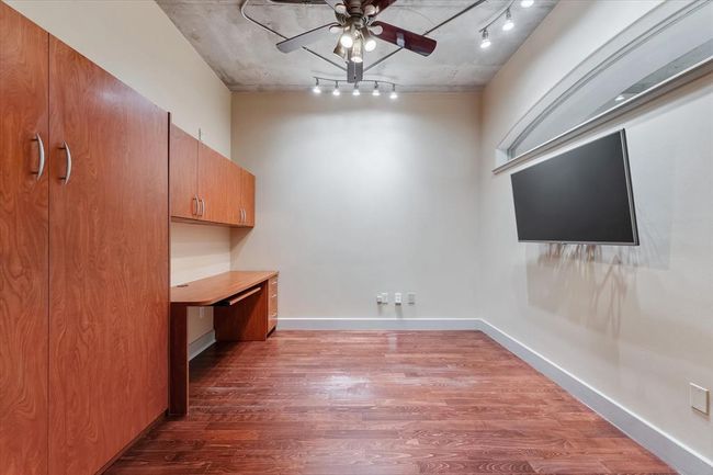 APT-104 - 1901 Post Oak Blvd, Condo with 1 bedrooms, 1 bathrooms and 1 parking in Houston TX | Image 21