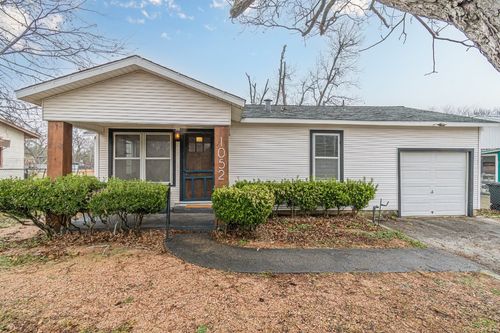 1052 Dunlap Dr, New Braunfels, TX, 78130-3764 | Card Image