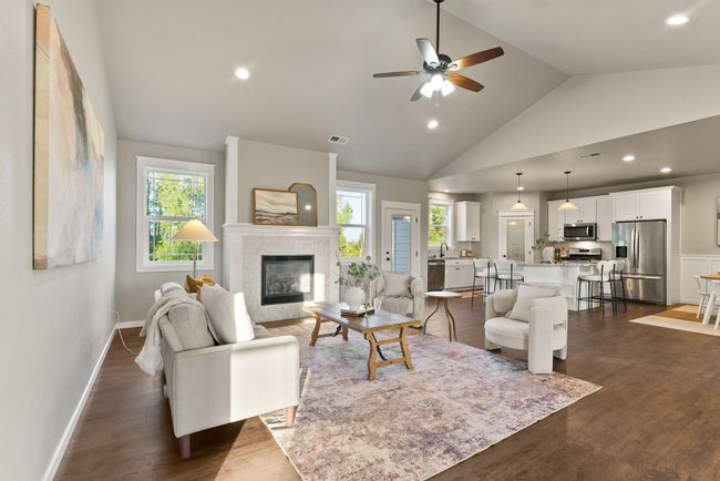 37818 N Grove Rd, House other with 3 bedrooms, 2 bathrooms and null parking in Deer Park WA | Image 7