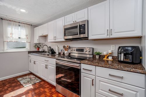 1-46 Viscoloid Ave, Leominster, MA, 01453-4350 | Card Image