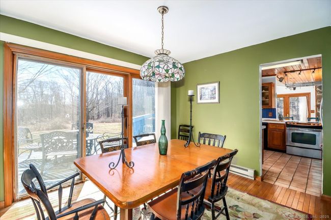 Keep an eye on the chef from your dining room! | Image 16