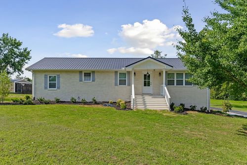 682 Shady Rest Rd, Mc Minnville, TN, 37110-4863 | Card Image