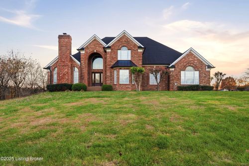 166 Castleton Dr, Bardstown, KY, 40004-2530 | Card Image