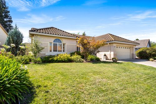 4241 Rose Creek Rd, Roseville, CA, 95747-8610 | Card Image