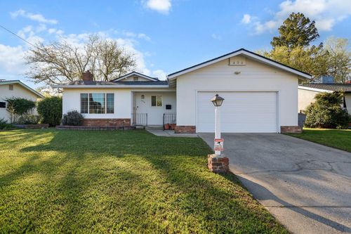 6378 Paso Dr, Redding, CA, 96001-4920 | Card Image