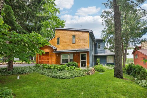 W10134 Schiefelbein Rd, POYNETTE, WI, 53955-9756 | Card Image