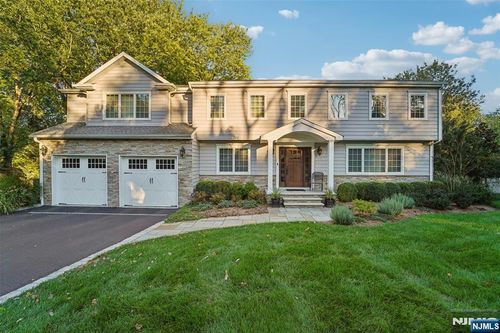 46 Van Blarcom Ln, Wyckoff, NJ, 07481-3444 | Card Image