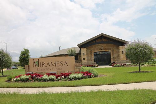 19711 Whistle Creek Ln, Cypress, TX, 77433-5458 | Card Image