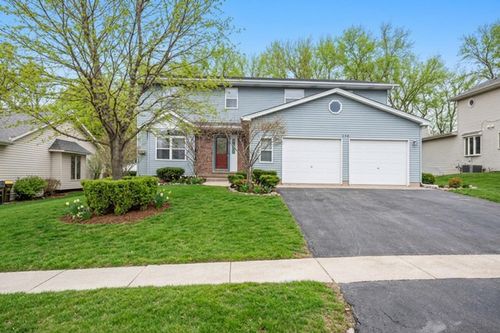 336 Panama Ave, Hampshire, IL, 60140-9405 | Card Image
