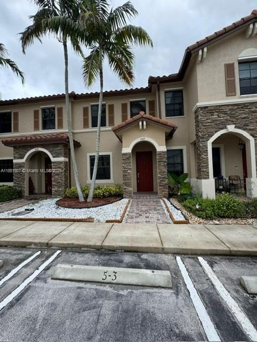 642 Se 32nd Ave, Homestead, FL, 33033-7247 | Card Image