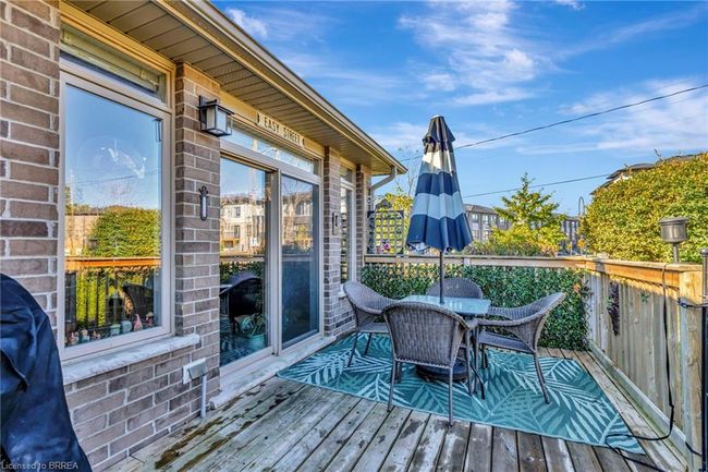 1 - 41 Garden Ave, Townhouse with 4 bedrooms, 3 bathrooms and 3 parking in Brantford ON | Image 19