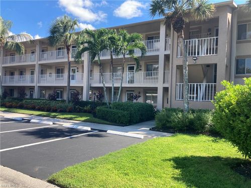 3108-7340 Glenmoor Ln, NAPLES, FL, 34104-9701 | Card Image