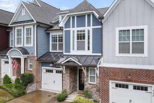 621 Fallon Grove Way, Raleigh, NC, 27608-1880 | Card Image
