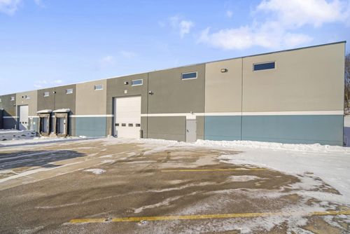 3769 Scenic Rd, Slinger, WI, 53086-9150 | Card Image