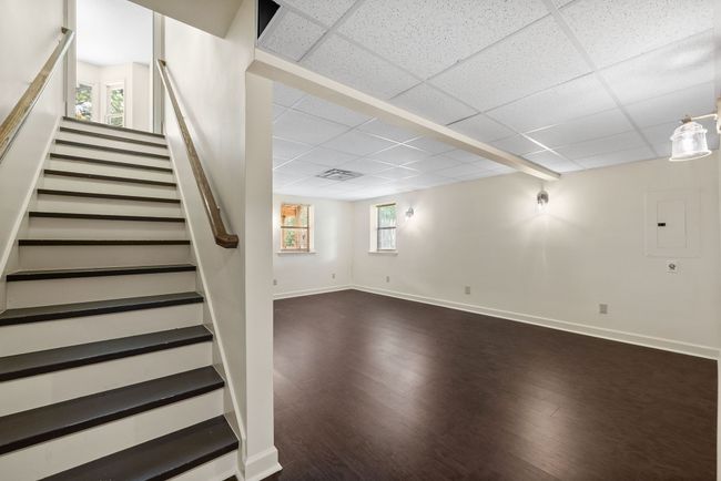 810 Burton Trl, House other with 3 bedrooms, 2 bathrooms and 4 parking in Adams TN | Image 22