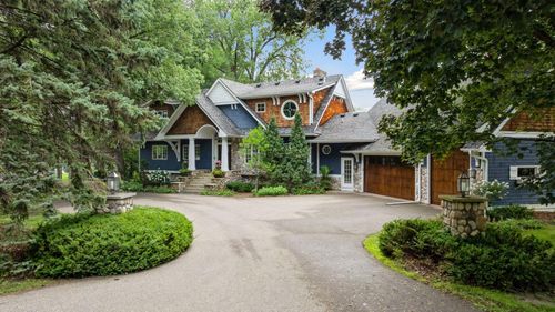 3135 N Shore Dr, Wayzata, MN, 55391-9356 | Card Image